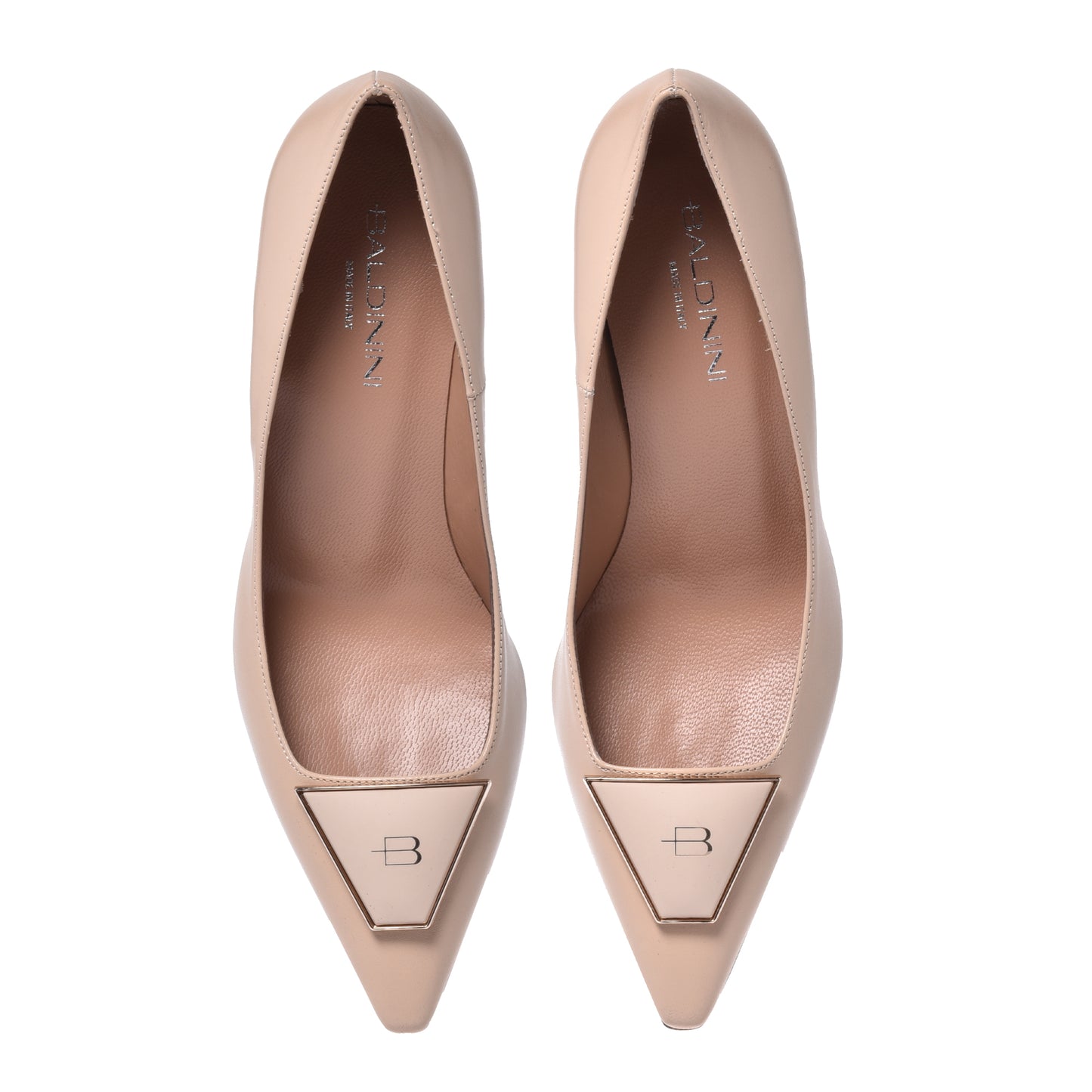 Court shoe in taupe nappa leather