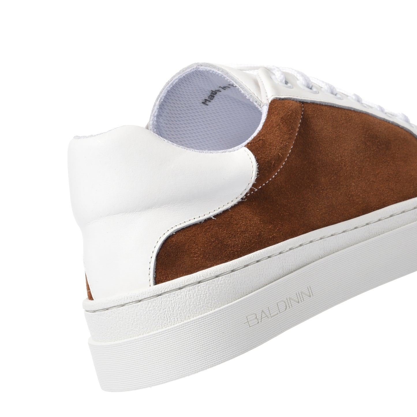 Sneaker en cuir suédé couleur cuir