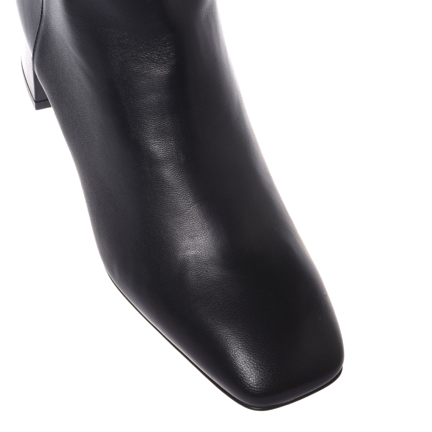 Stivaletto in nappa nera