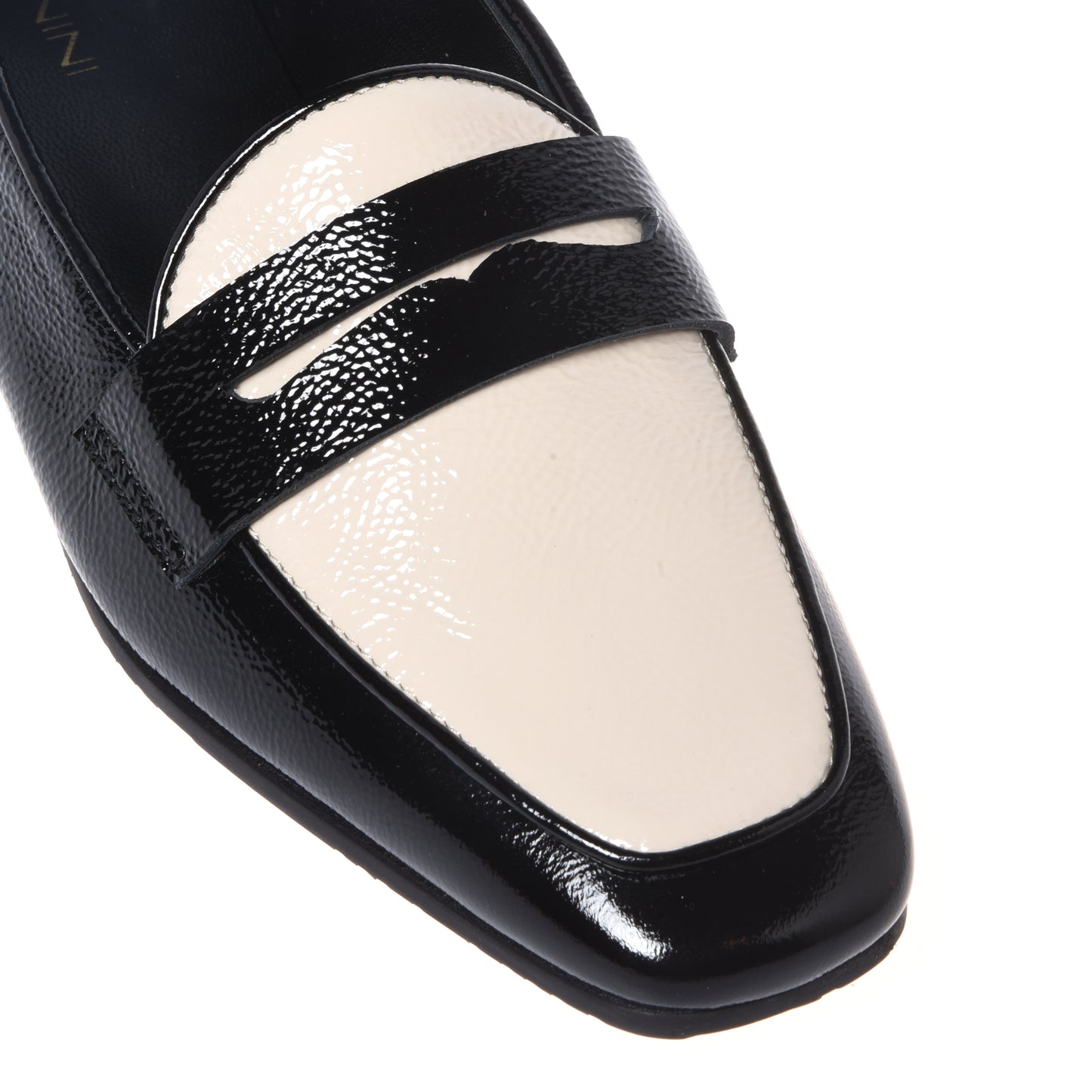 Black and white naplak loafers