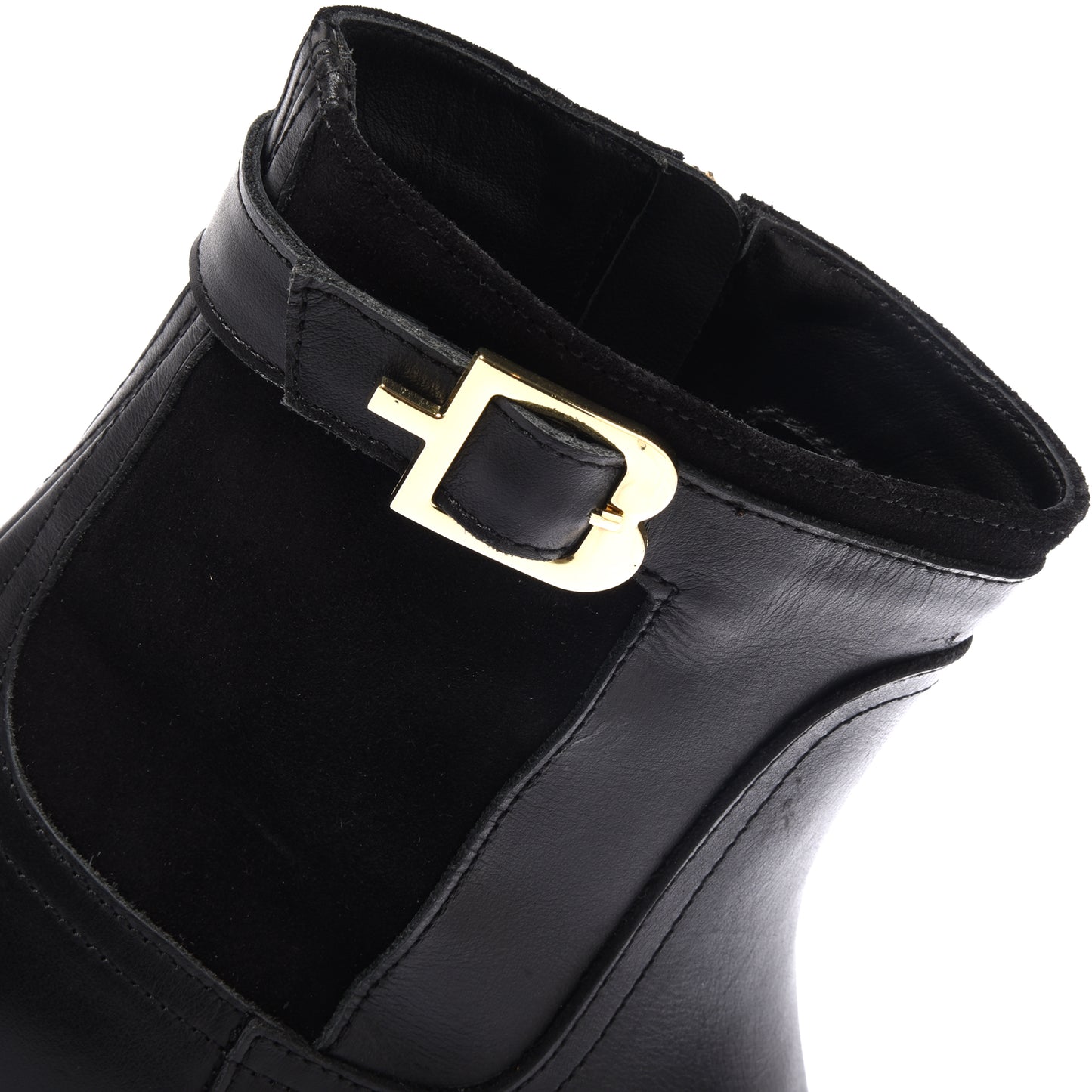 Stivaletti in pelle nera