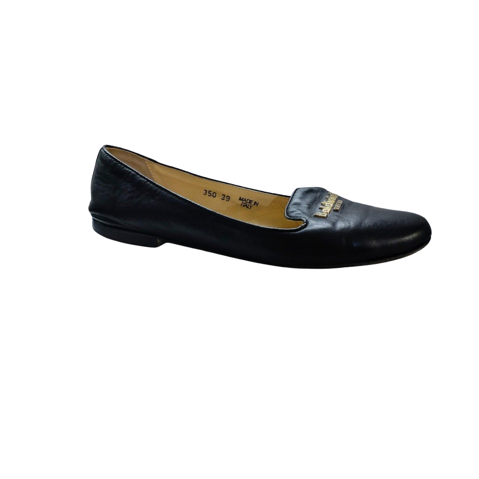 Black ballerinas