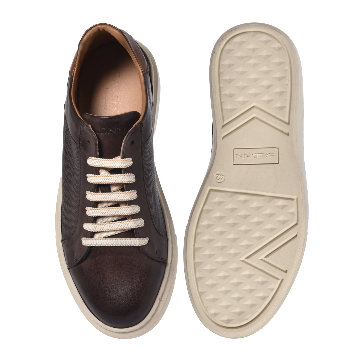 Dark brown leather sneaker