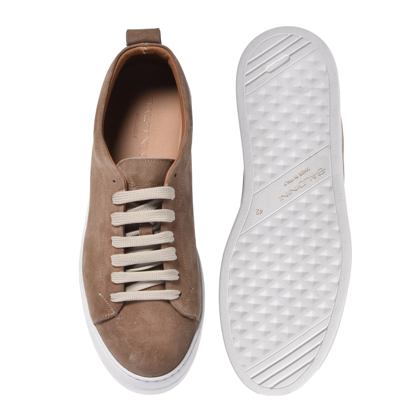 Beige suede sneaker