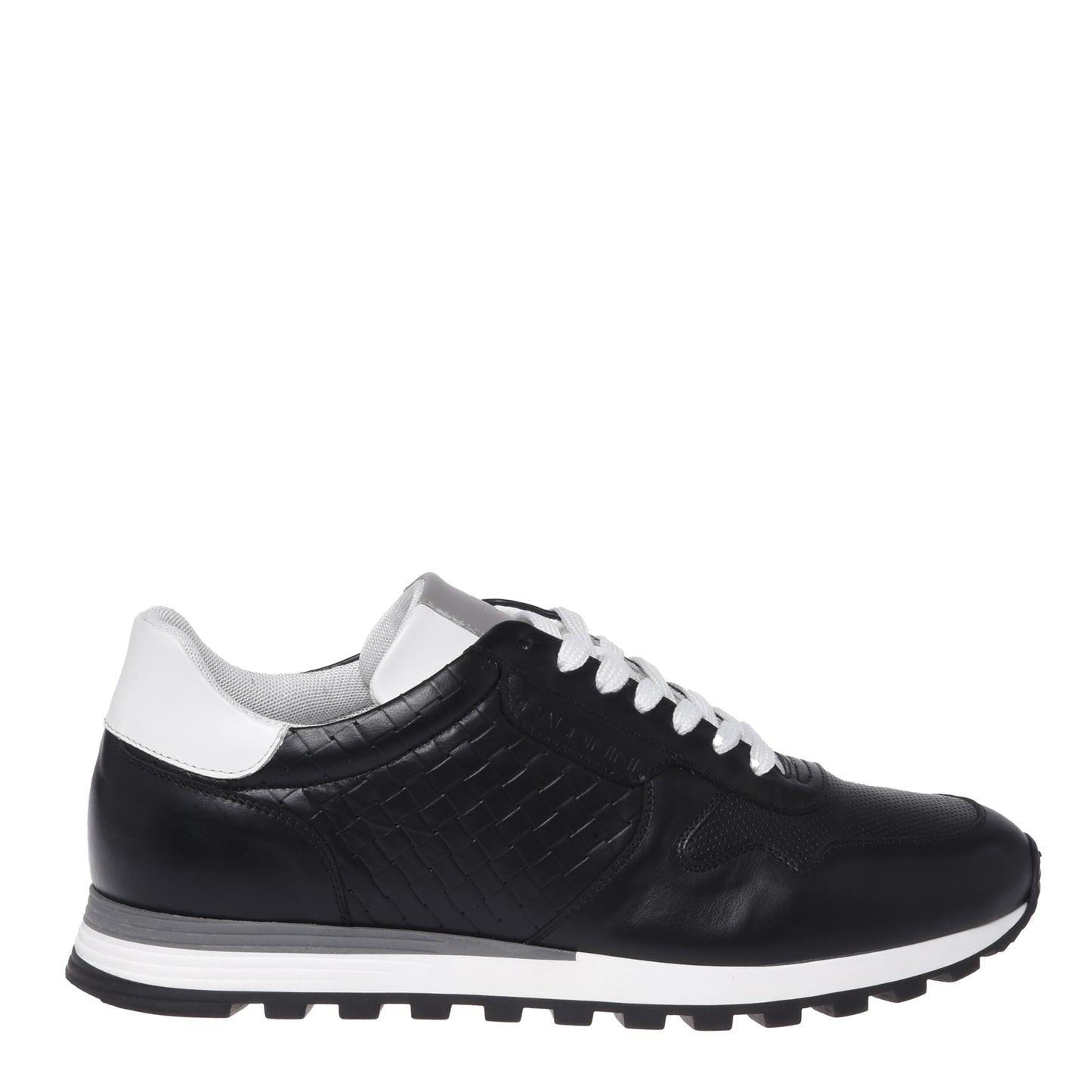Black braided print leather sneaker