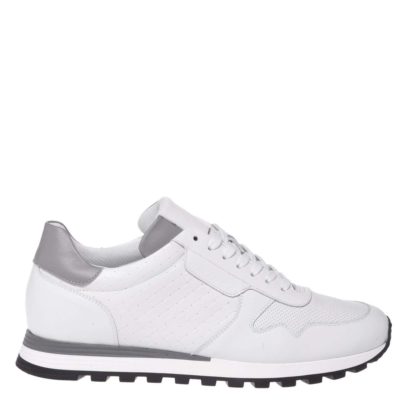 White braided print leather sneaker