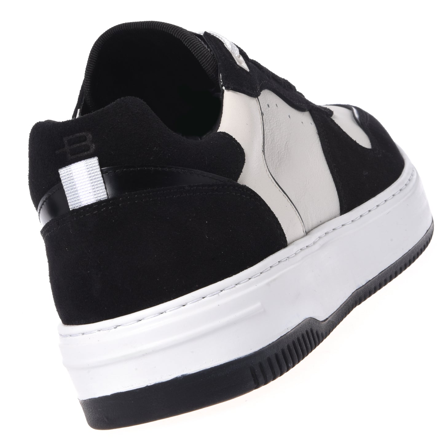 Sneakers in pelle scamosciata nera e bianca