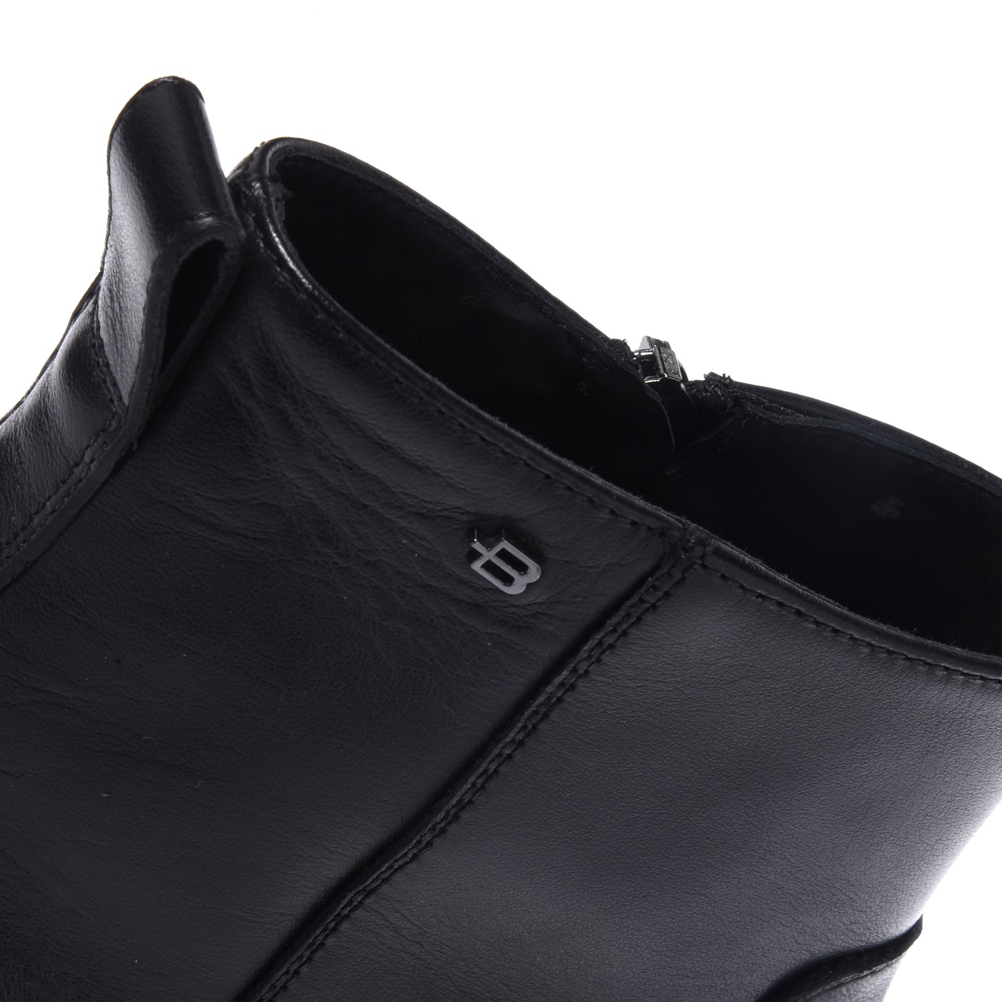 Stivaletti in pelle nera