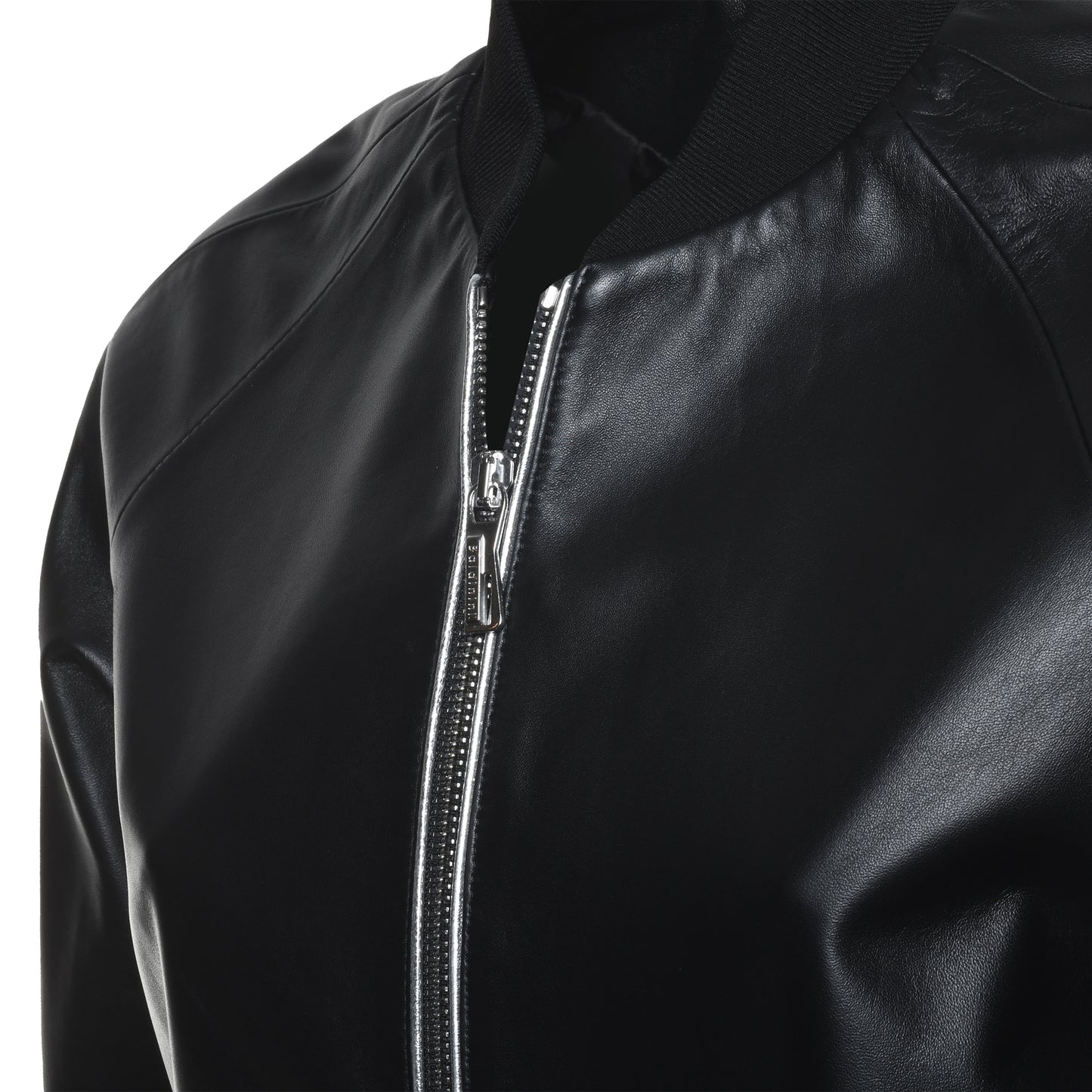 Veste en cuir noir