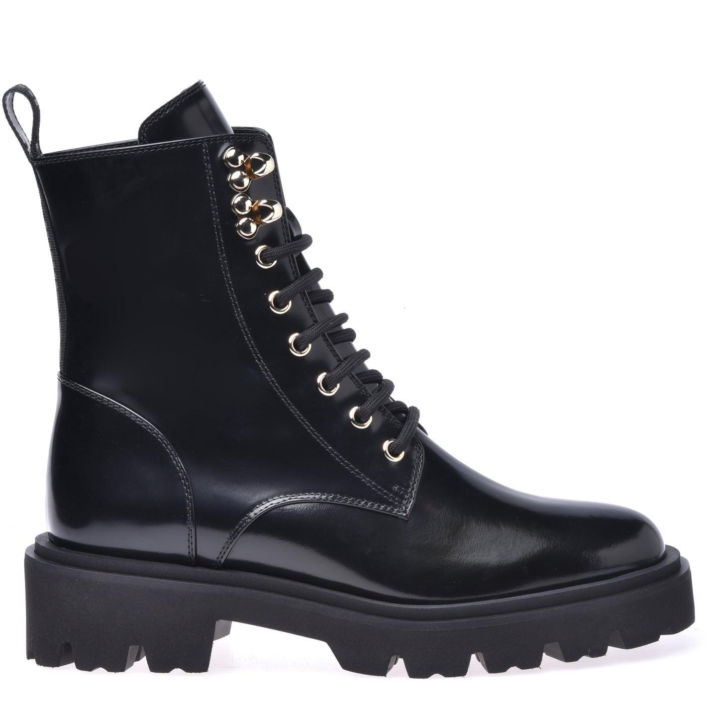 Combat boots in black calfskin