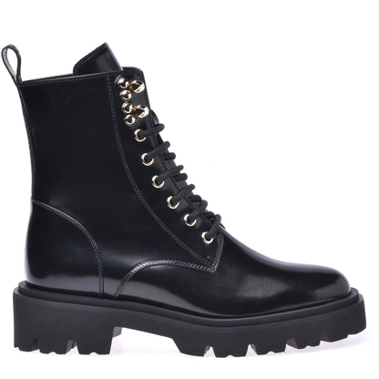 Combat boots in black calfskin
