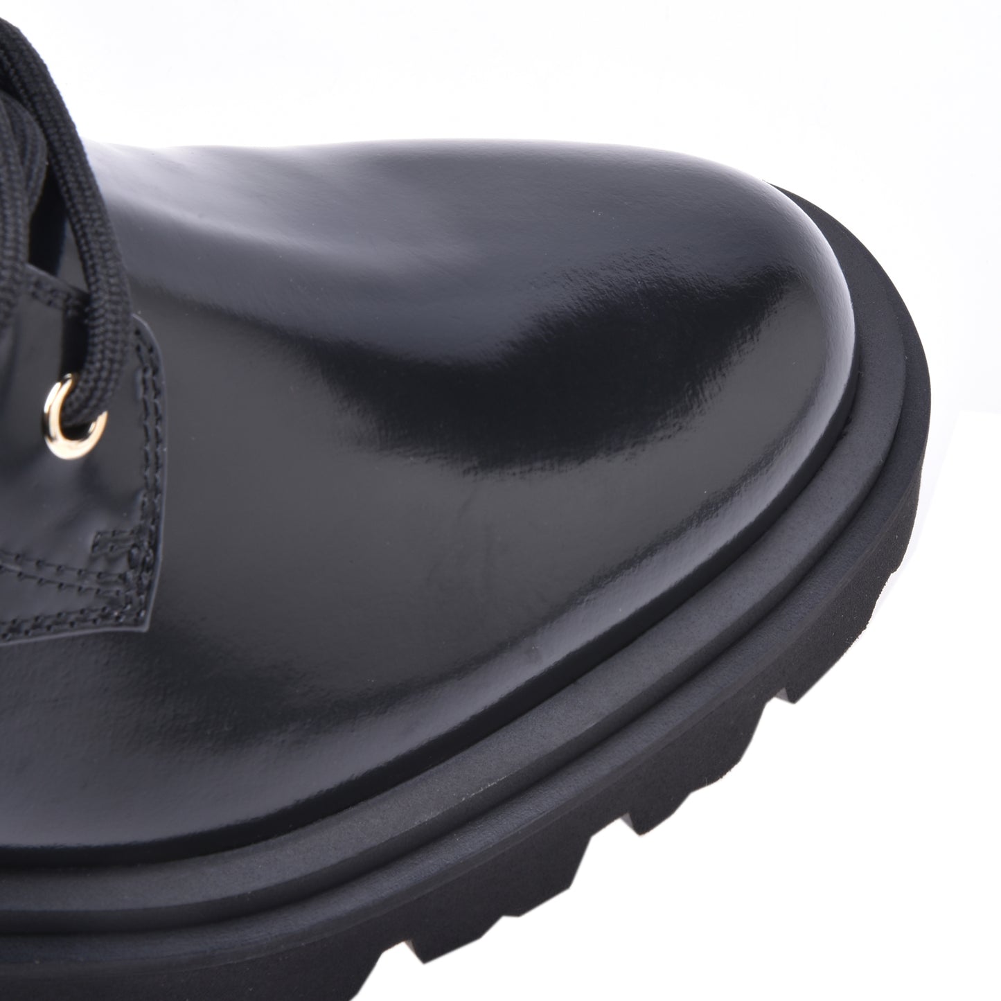 Combat boots in black calfskin