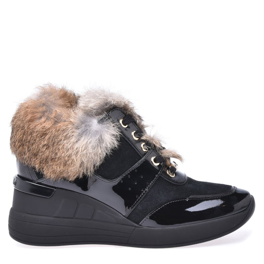 Sneakers montantes en croûte de cuir noir et lapin