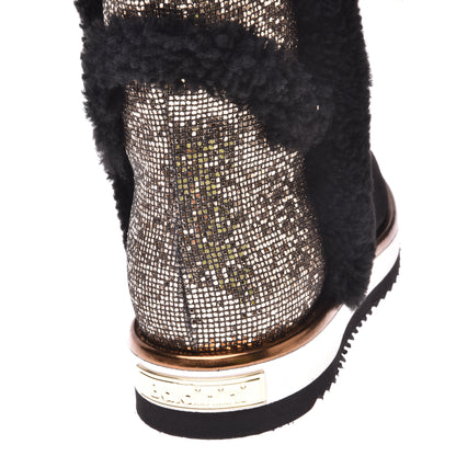 Boots in black suede and glitter