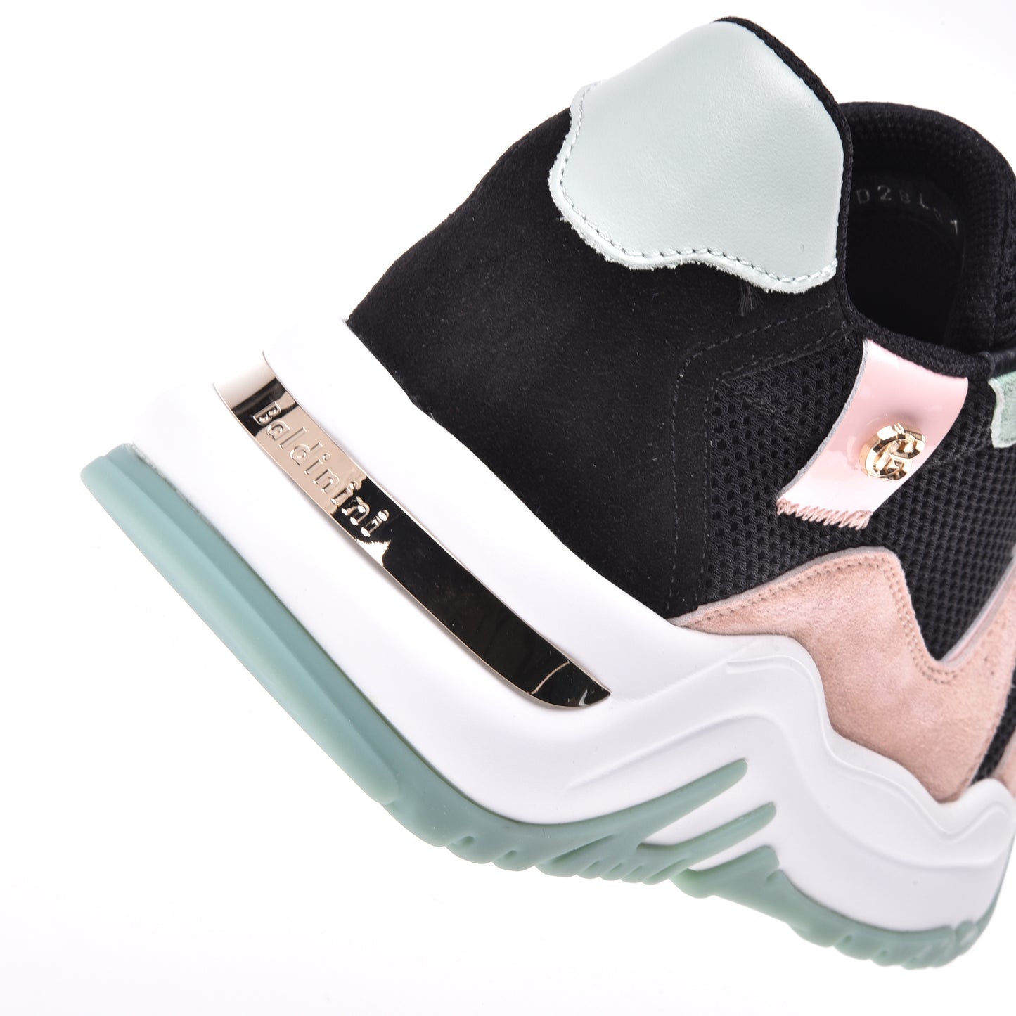Sneakers en daim rose et tissu noir