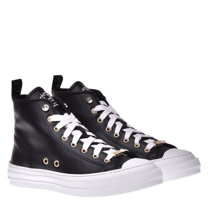 Sneakers montantes en cuir noir
