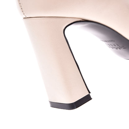 Botte « tube » en cuir nappa ivoire
