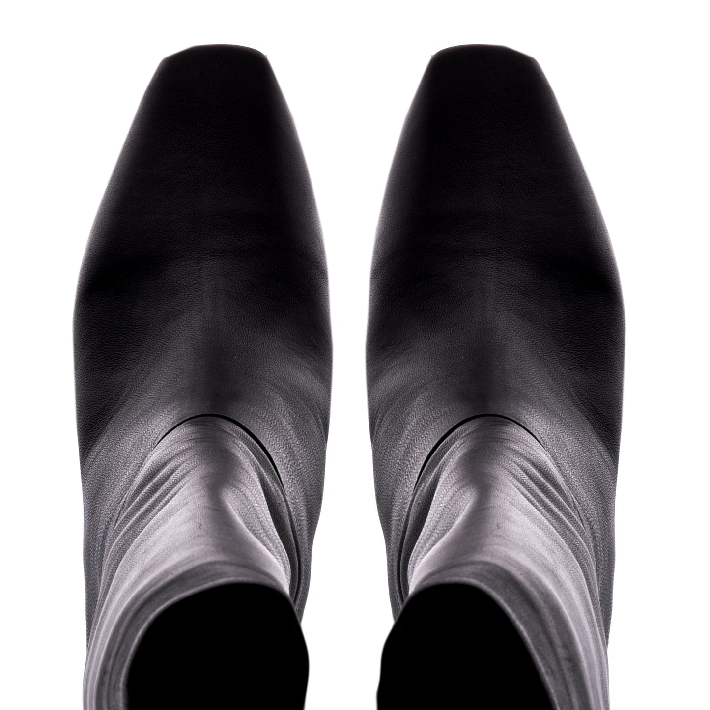 Botte « tube » en nappa noir