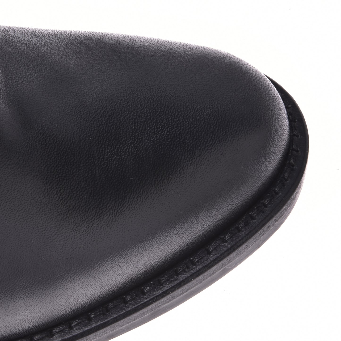 Botte en cuir noir