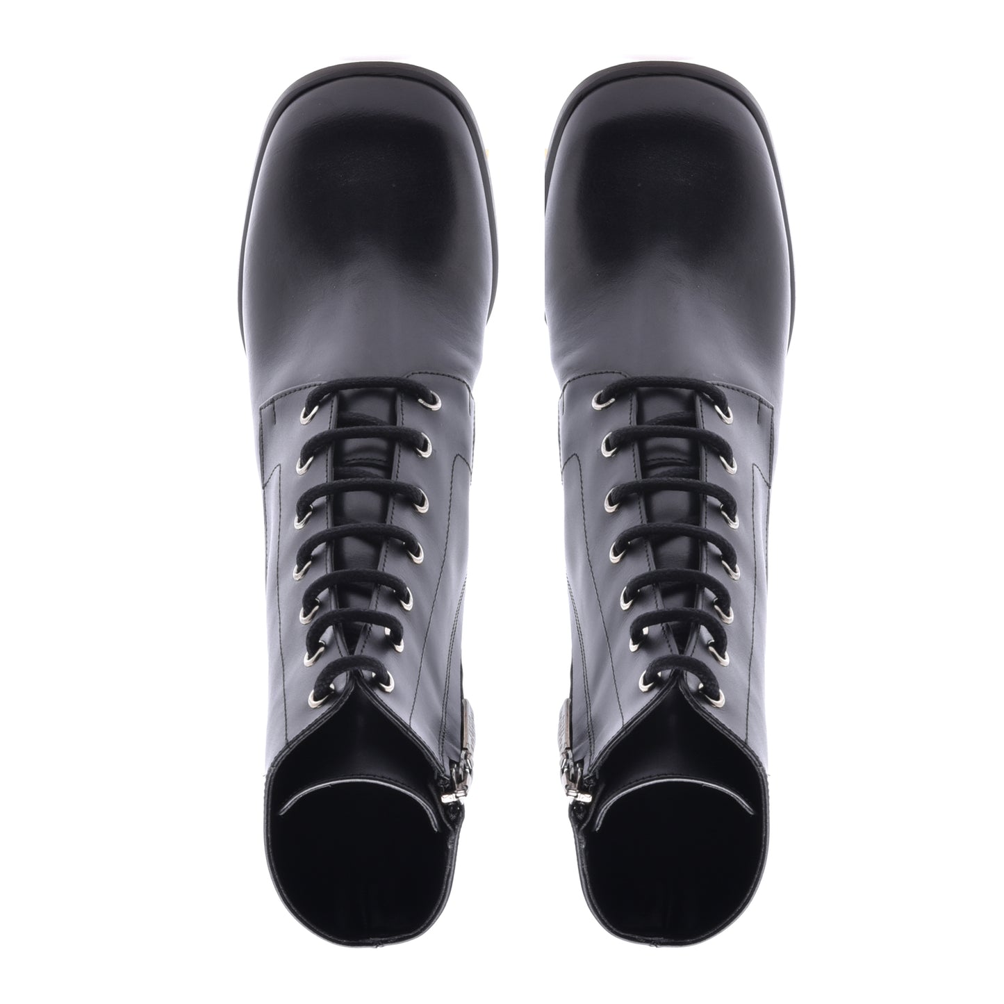 Ankle boots in black calfskin