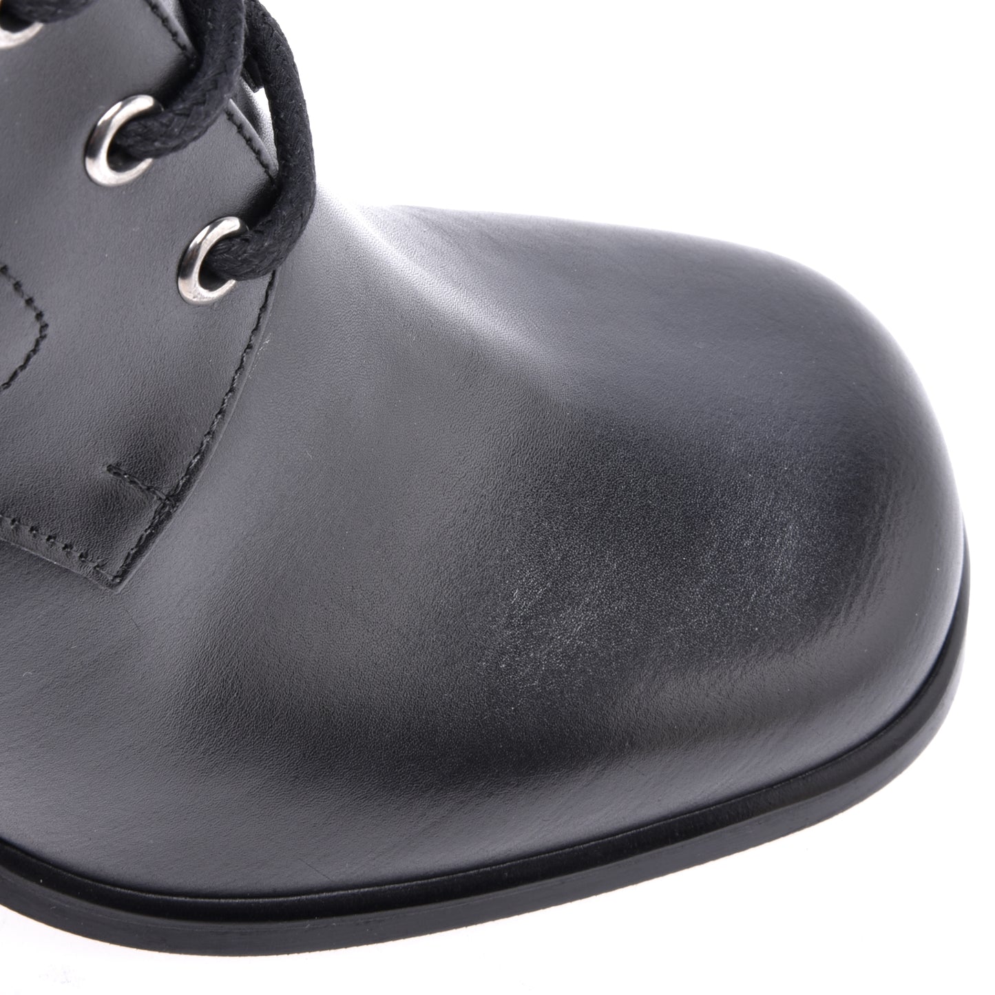 Ankle boots in black calfskin