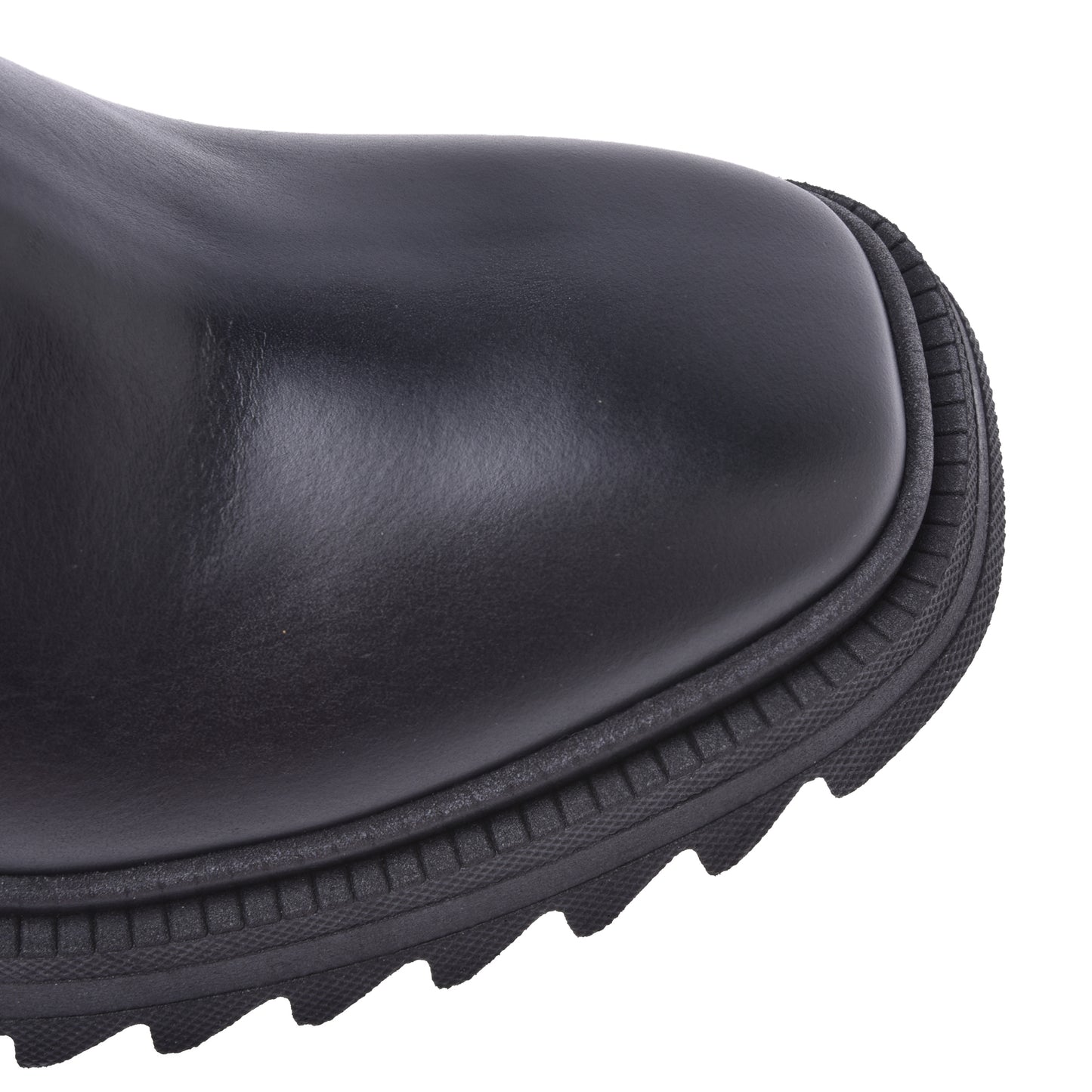 Ankle boots in black calfskin
