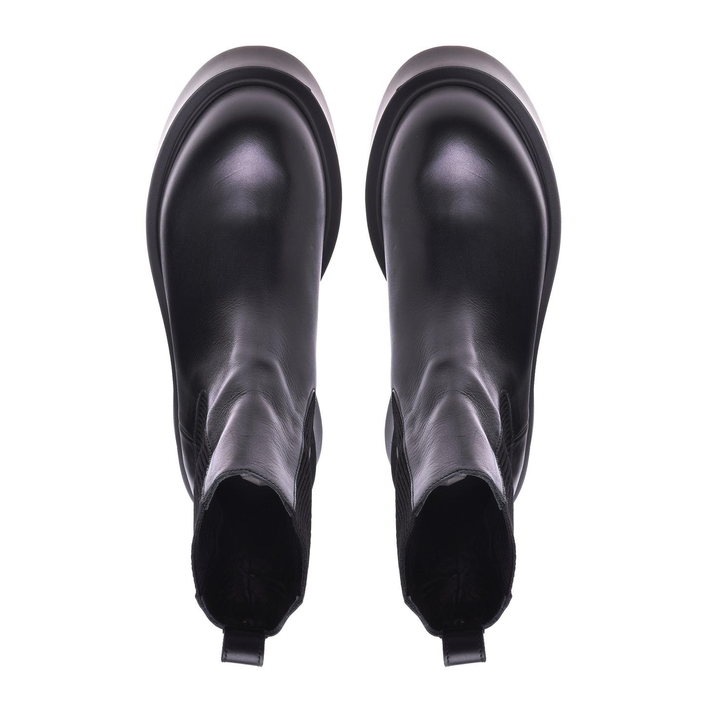 Ankle boots in black calfskin