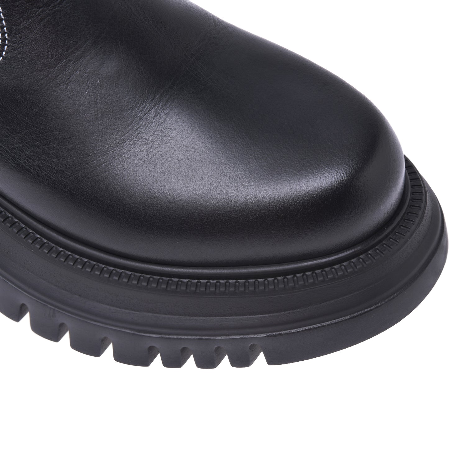 Ankle boots in black calfskin