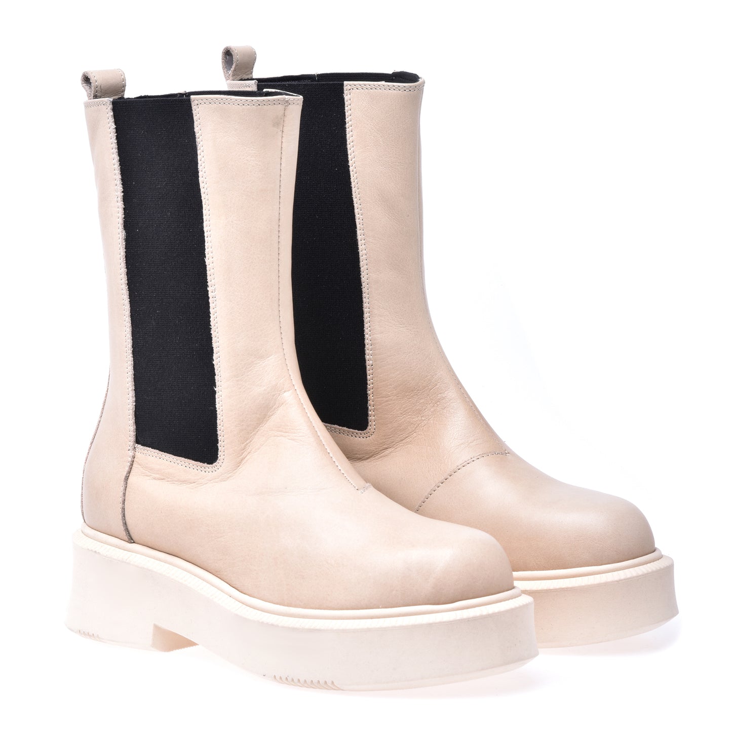 Ankle boots in off white cow hide