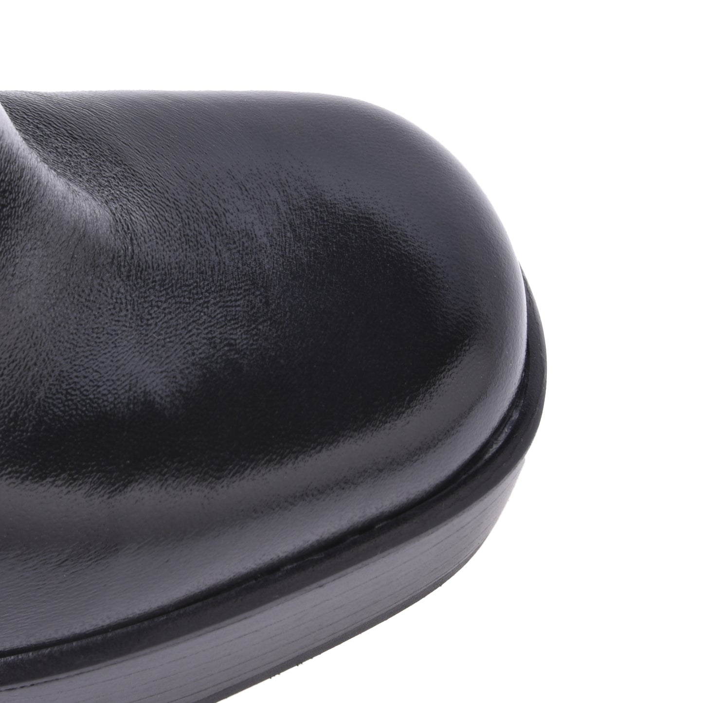 Ankle boot in soft black patent leather