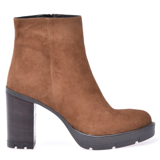 Suede ankle boot