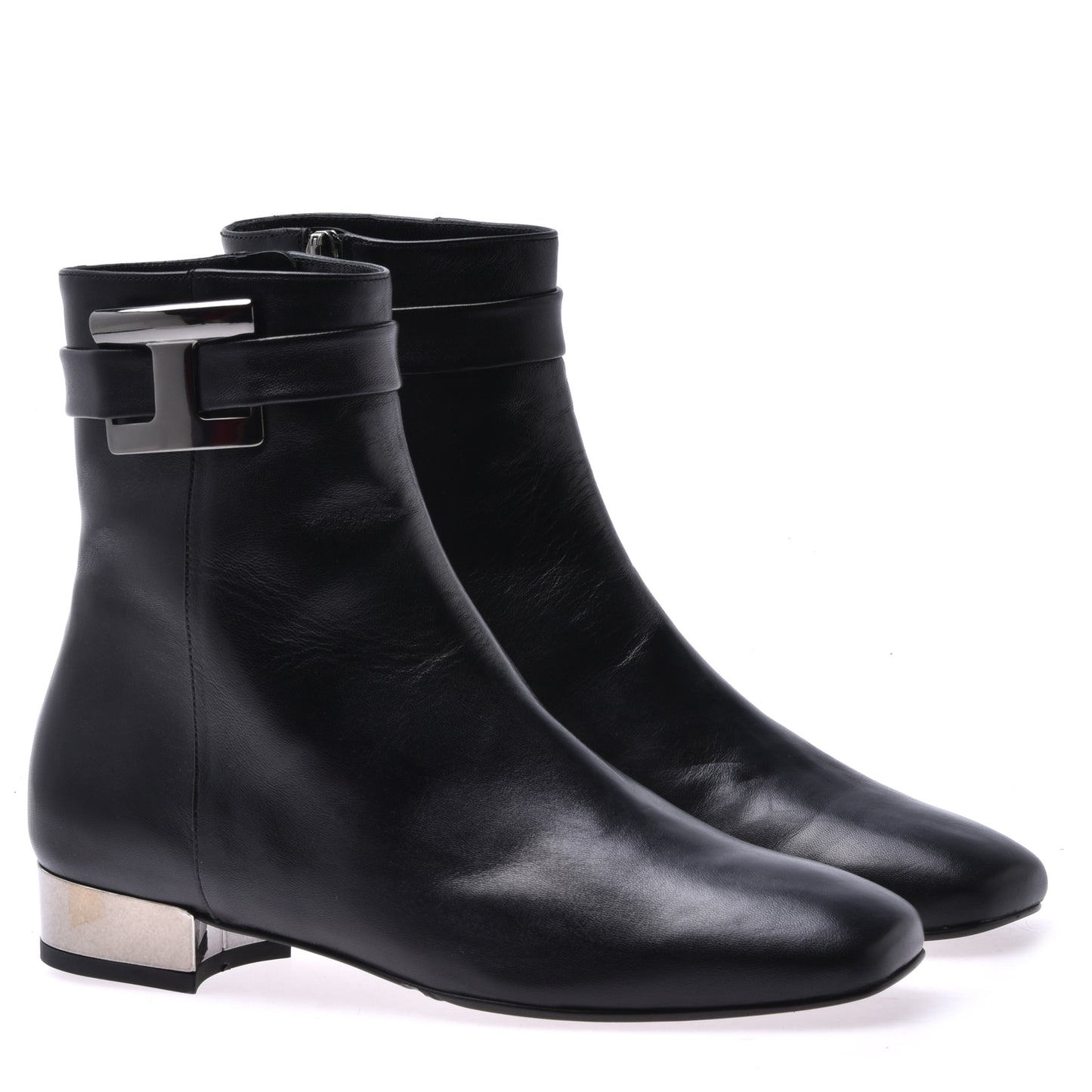 Ankle boots in black calfskin