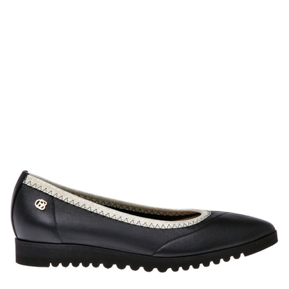 Ballerine en nappa noir