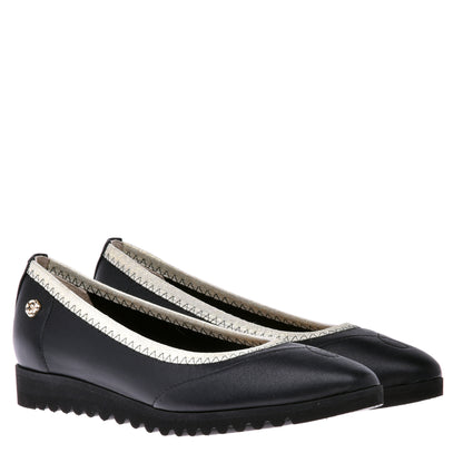 Ballerine en nappa noir