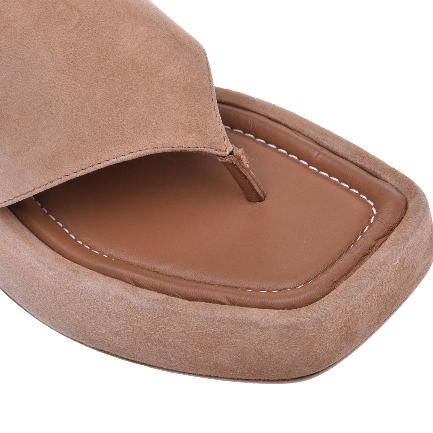 Tongs en daim brun