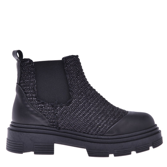 Ankle boots in raffia and black nappa leather