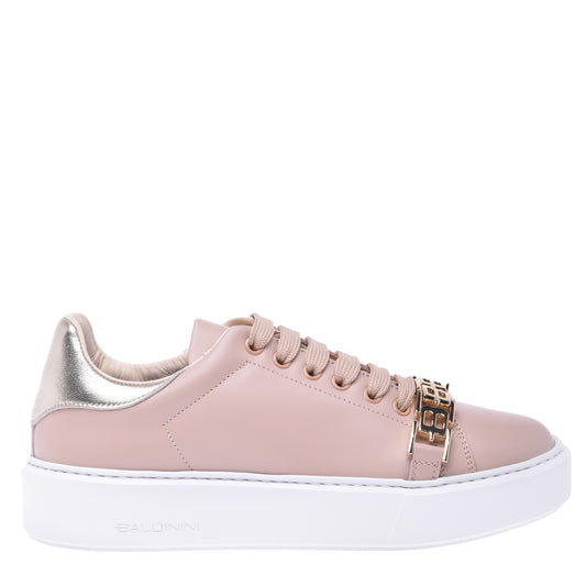 Baskets basses en cuir couleur chair et platine