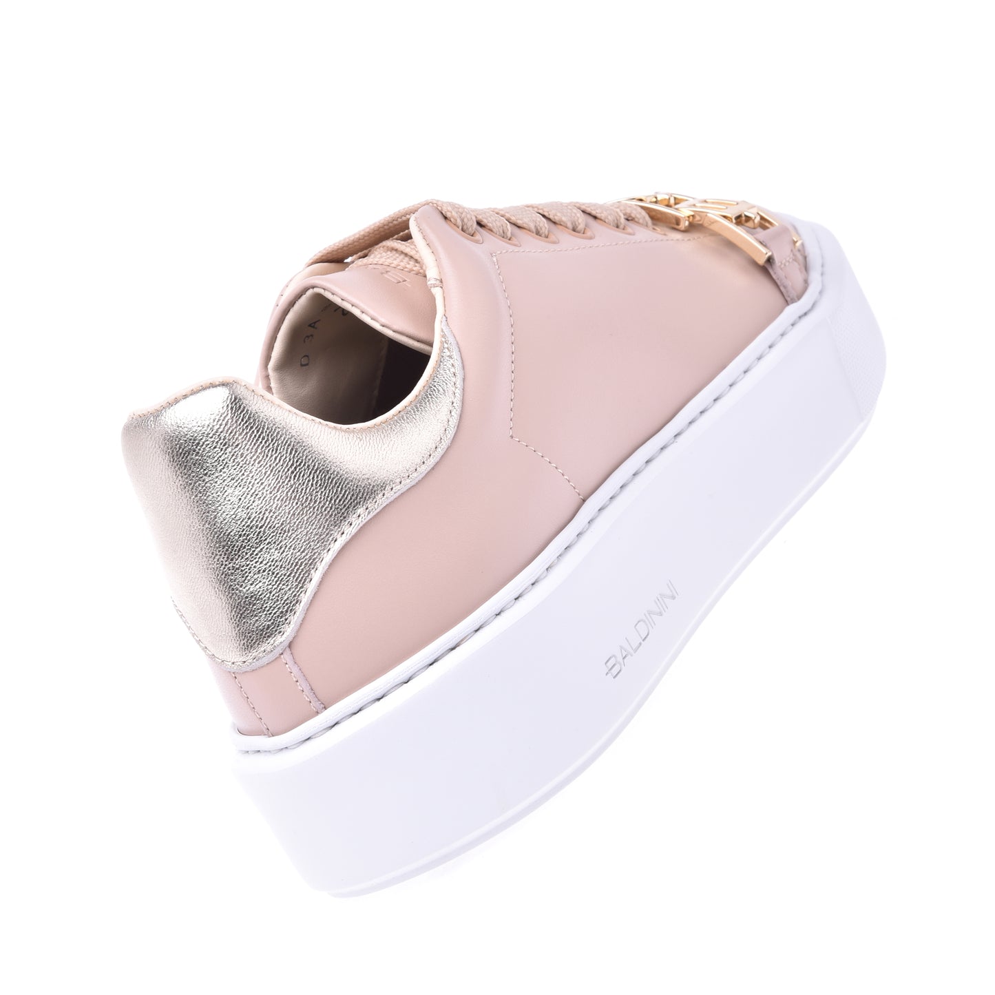Baskets basses en cuir couleur chair et platine