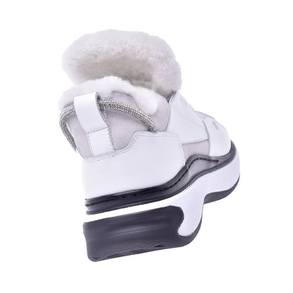 Baskets en nappa et daim blanc