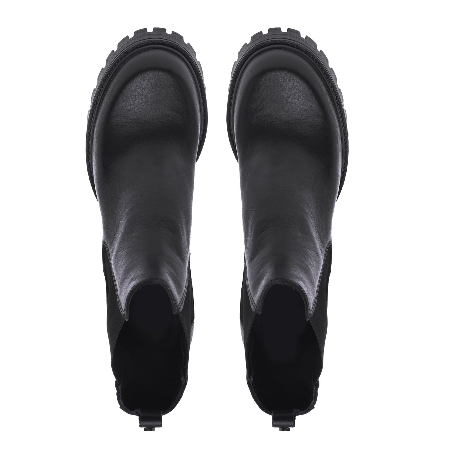 Ankle boots in black calfskin