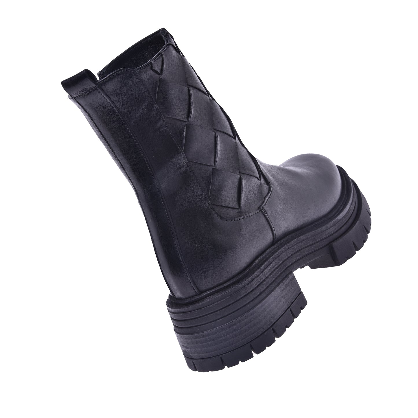 Ankle boots in black calfskin