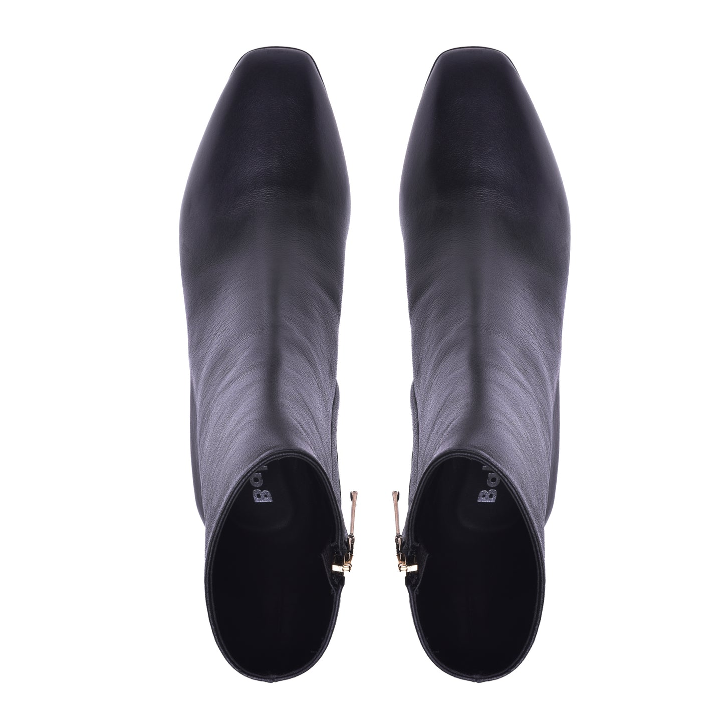 Ankle boots in black nappa