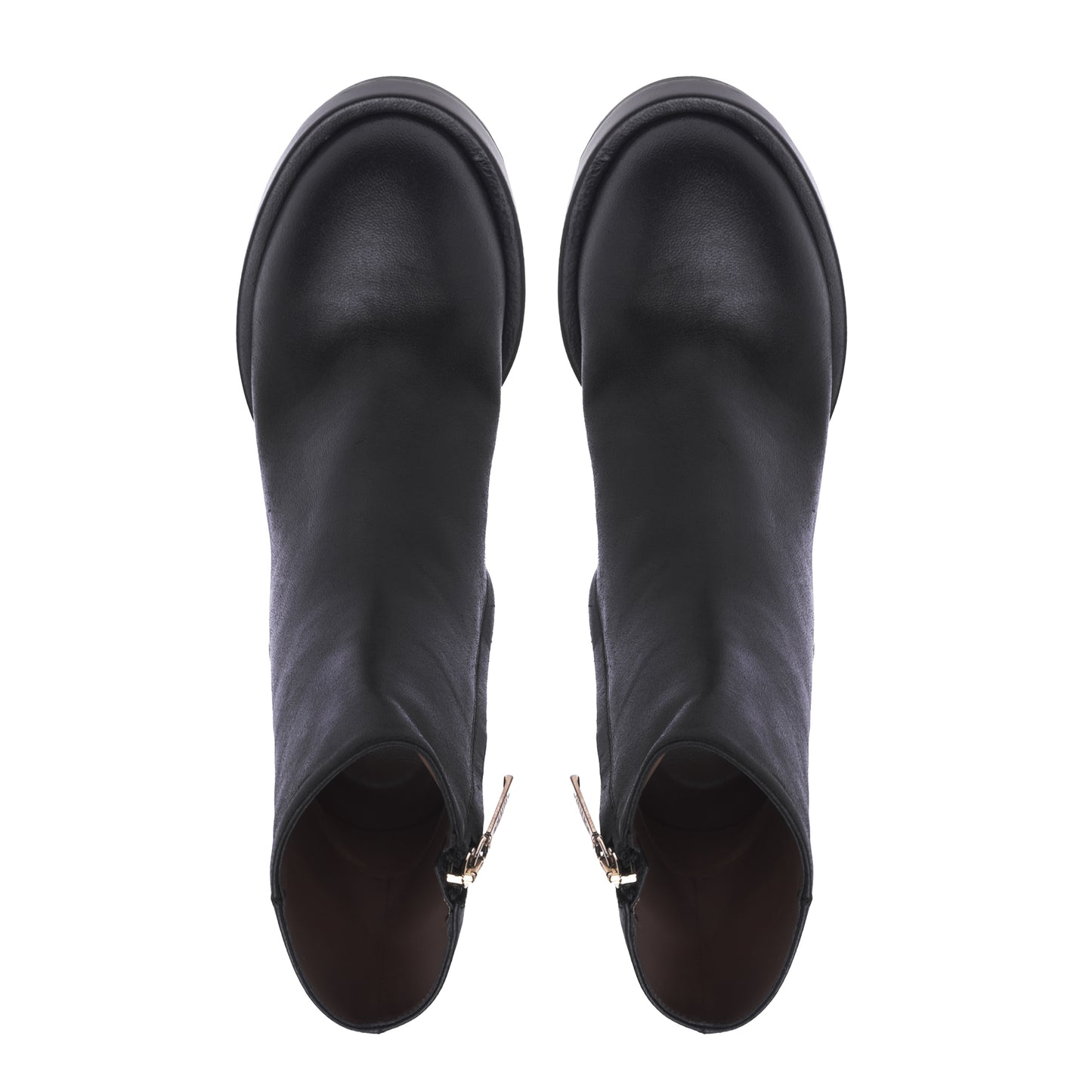 Ankle boots in black nappa