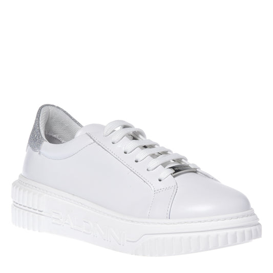 Baskets en cuir blanc et argent
