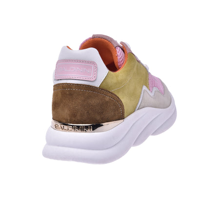 Basket running en croûte de cuir vert citron et tissu rose