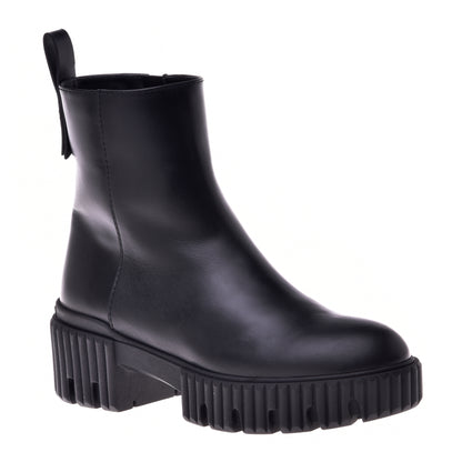 Black calfskin ankle boots