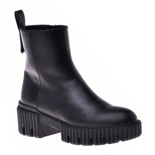 Black calfskin ankle boots