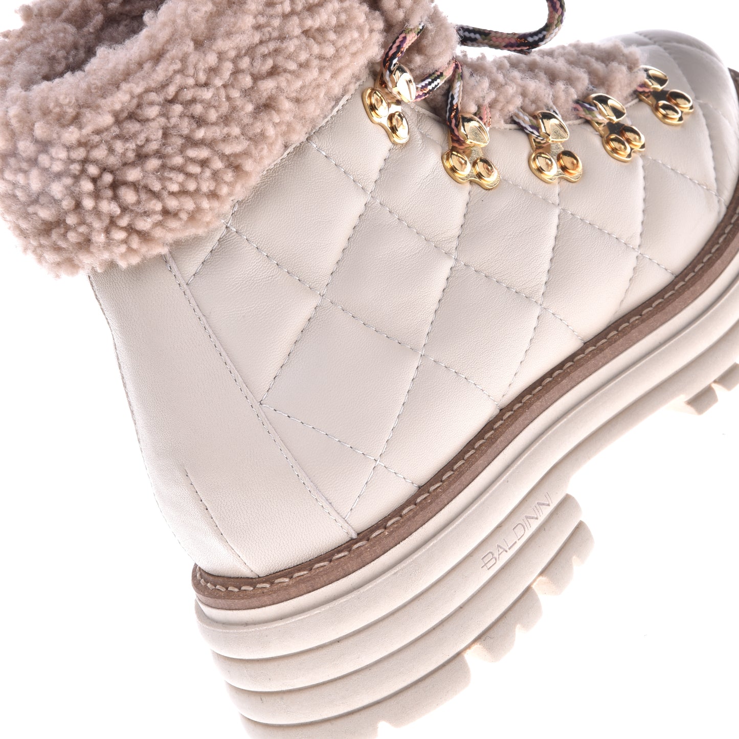 Bottine beige en cuir