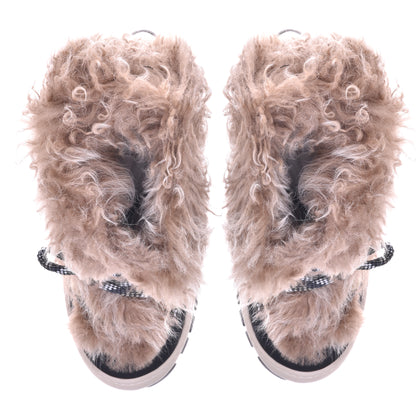 Leather ankle boot with fur inserts in black and taupe