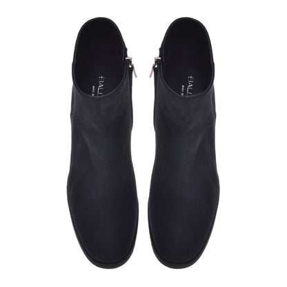 Ankle boot in black suede